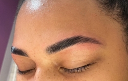 Perfect Eyebrow Threading